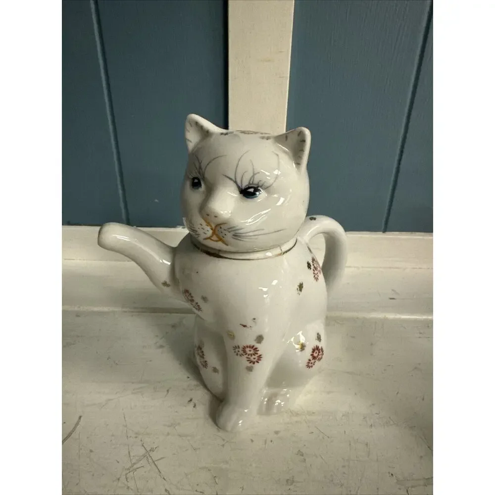 Vintage Oriental‎ Ceramic Kitty Fat Cat Teapot Tea Pot Made In China